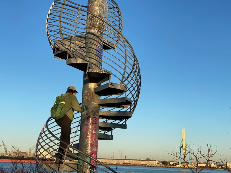 Walk the city’s edge: Cherry Street Pier towards Pier 68