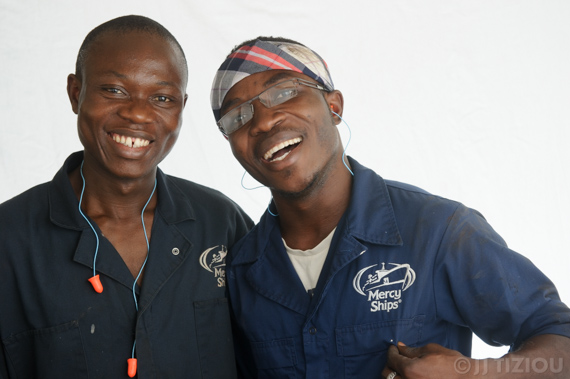 The Engineers (or, how Sugru-powered magnetic flash mounts help prove that everyone is photogenic…)